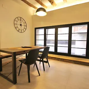 https://fabrika-loft-serrallo.top-hotels-tarragona.com